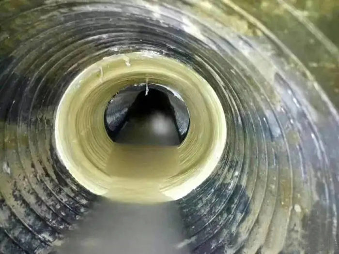 准格尔内衬修复法通常适用于哪些类型的断面管道